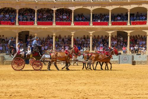 2022-09-04@130915000ENGANCHES-RONDA-PLAZA-DE-TOROS-COCHE-21-